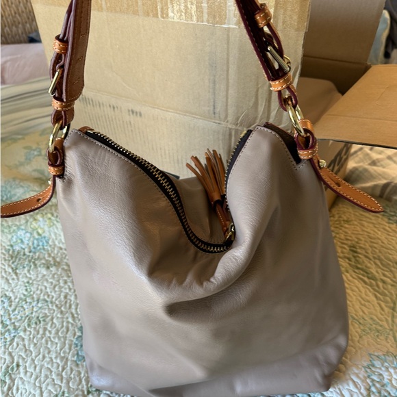 Dooney & Bourke Handbag - Picture 3 of 10